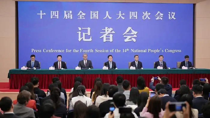 发改委明确：新型储能列入六大新兴支柱产业 2030 年产值超十万亿